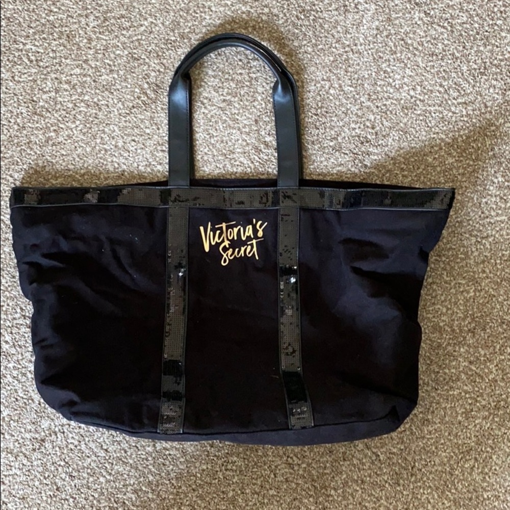 Victoria Secret weekend bag!